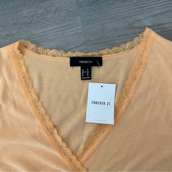 Forever 21 Ribbed Surplice Top Lace Trim Peach Plus 1X - Picture 4 of 11